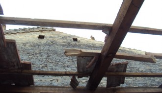 Rušenje zabata na komšijski ulaz