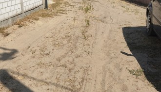 Zidarska ulica - ne može se proći autom ili biciklom (problem sa peskom)