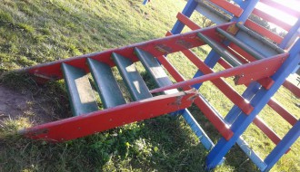 Uništeno igralište u Aleksandrovu