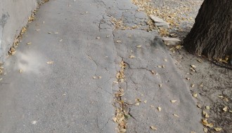 Oštećenje pešačke zone Ulici Zrinjskog i Frankopana