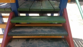 Polomljeno gazište na toboganu u Kertvarošu