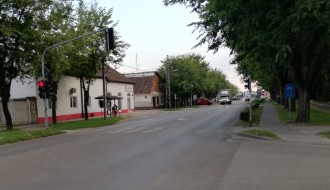 Izbledeli pešački prelazi na Somborskom putu