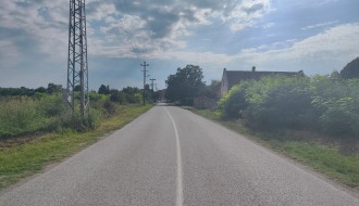 Pešačka staza u Kireškoj ulici