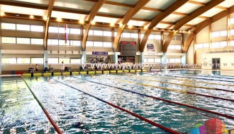 Migranti na bazenu SRC "Prozivka"