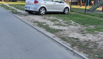 Parkiranje na zelenoj površini - Prozivka