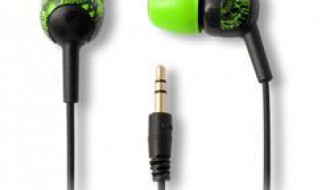 Biciklisti i pešaci sa slušalicama u ušima