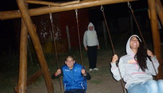 Uništavanje dečijeg igrališta na Makovoj sedmici