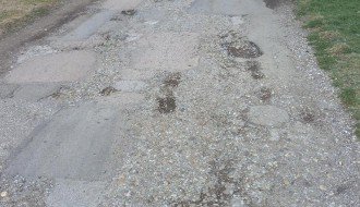Rupe na putu u Bajmoku