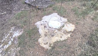 Divlja deponija pored igrališta u Aleksandrovu