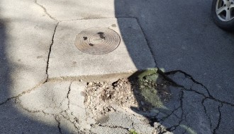 Urušavanje asfalta u Šumskoj ulici