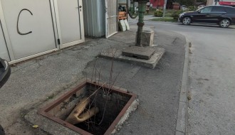 Nedostaje poklopac šahta kod Tesline pijace