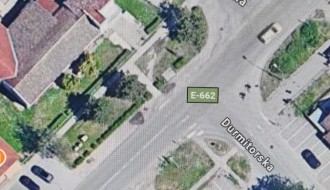 Raskrsnica, pešački prelaz kod Buvljaka