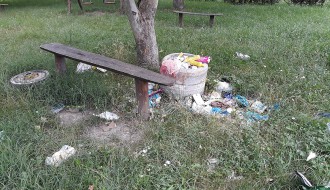 Zapušteno igralište u MZ Mali Radanovac