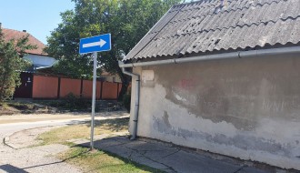 Još uvek nema table naziva Ulice Đule Valija