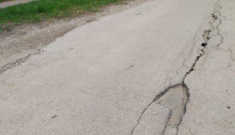 Oštećenje puta u Gundulićevoj ulici
