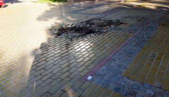 Parking u centru Palića