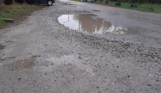 Ko je na redu da sredi ulice dr Ferenc Bodrogvari i Proleterskih brigada?