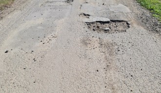 Velike i duboke rupe u Vrnjačkoj ulici na Paliću