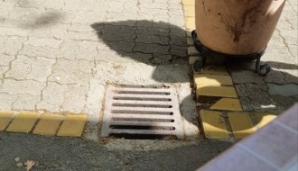 Udarne rupe u ulici Matije Korvina