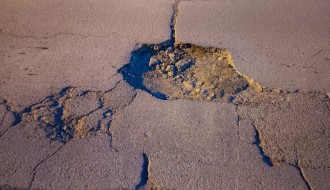 Udarne rupe u Somborskoj ulici