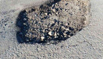 Krateri u ulici  Starine Novaka