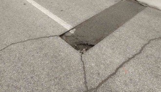 Udarne rupe u frekventnoj Mačvanskoj ulici