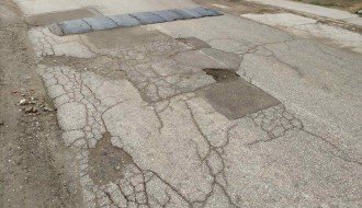 Udarne rupe u frekventnoj Mačvanskoj ulici