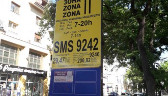 Išarana parking tabla u Đure Đakovića