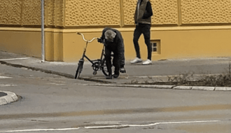 Rupa na biciklističkoj stazi kod Žute kuće