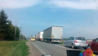 Mađarska zatvorila granicu na prelazu Horgoš / Haos na Kelebiji