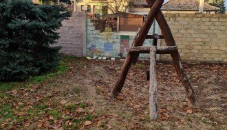 Raspada se ograda od vrtića "Pinokio"