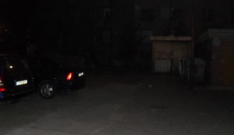 Naplaćivanje parkinga u našem dvorištu (Trg Jakaba i Komora)