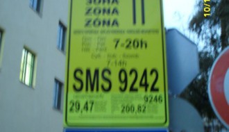 Naplaćivanje parkinga u našem dvorištu (Trg Jakaba i Komora)