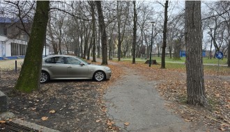 Pomozite gostu da nađe parking