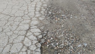 Loše stanje asfalta u Verušićkoj ulici