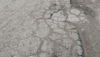 Loše stanje asfalta u Verušićkoj ulici