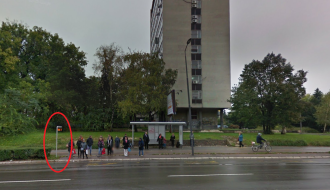 Uklonjen info displej sa autobuskog stajališta kod Nove opštine