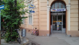 Smeće i nedostatak korpi za otpatke u centru grada