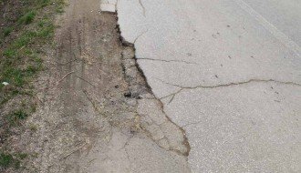 Oštećenja kolovoza u Mačvanskoj ulici