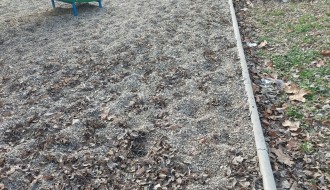 Nedovršeno dečje igralište u Kosovskoj ulici