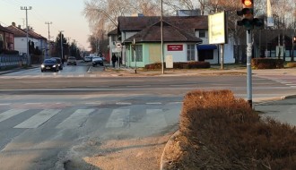 Apel za hitnu sanaciju puta u Teslinom naselju