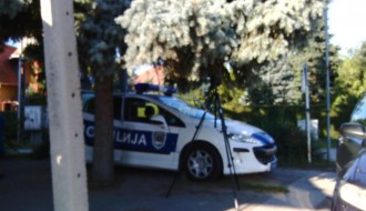 Sakrivanje policije iza žbunja