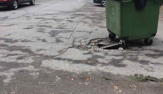 Šahta na uglu A.M.Tita i Petra Lekovića