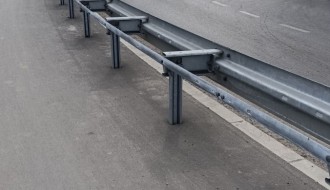 Nedostaje pešački prelaz kod firme Toza Marković