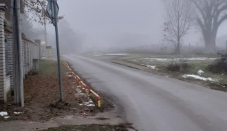 Saobraćajni znak na početku jednosmerne ulice pogrešno okrenut (ugao ulica Jovana Cvijića i Avalske)