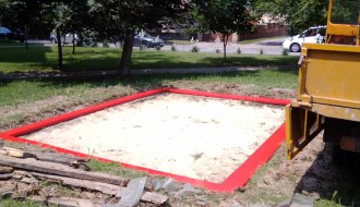 Stanje dečijeg igrališta - peščanika na Karadjordjevom puti