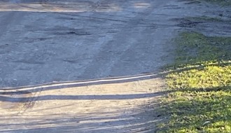 Rupe u ulicama Josipa Vukovića Đide i Radoja Vujoševića - Mesna zajednica Novo Selo