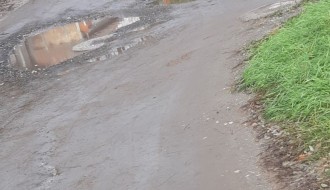 Jasenovačka uica prepuna udarnih rupa