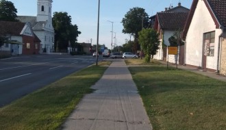 Parking na biciklističkoj stazi?!