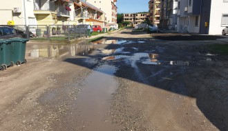 Kireška ulica - nove zgrade bez asfalta